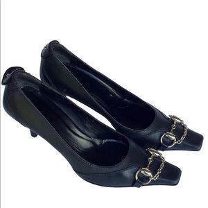 Gucci pumps with decoration